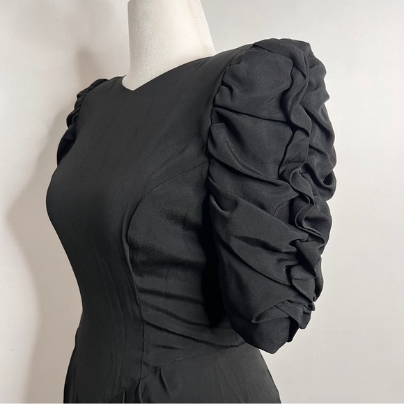 Vintage 80s Little Black Dress Statement Sleeves Open Back Knee Length Size 7/8 - Picture 5 of 11